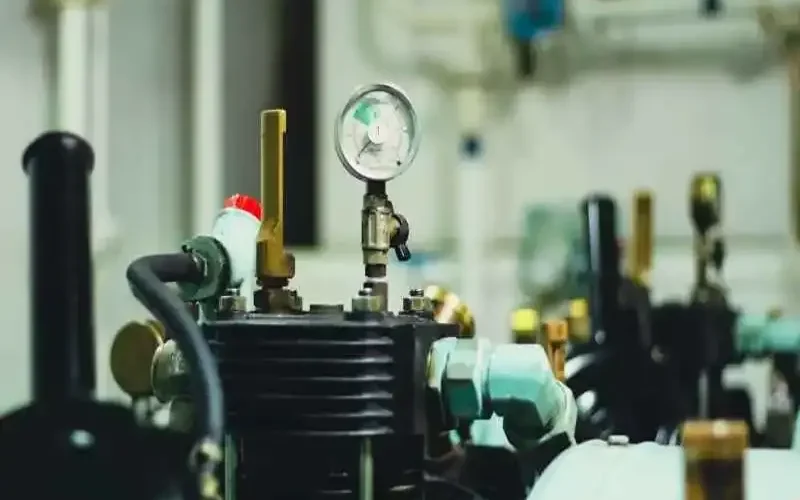 Compressor 800x500